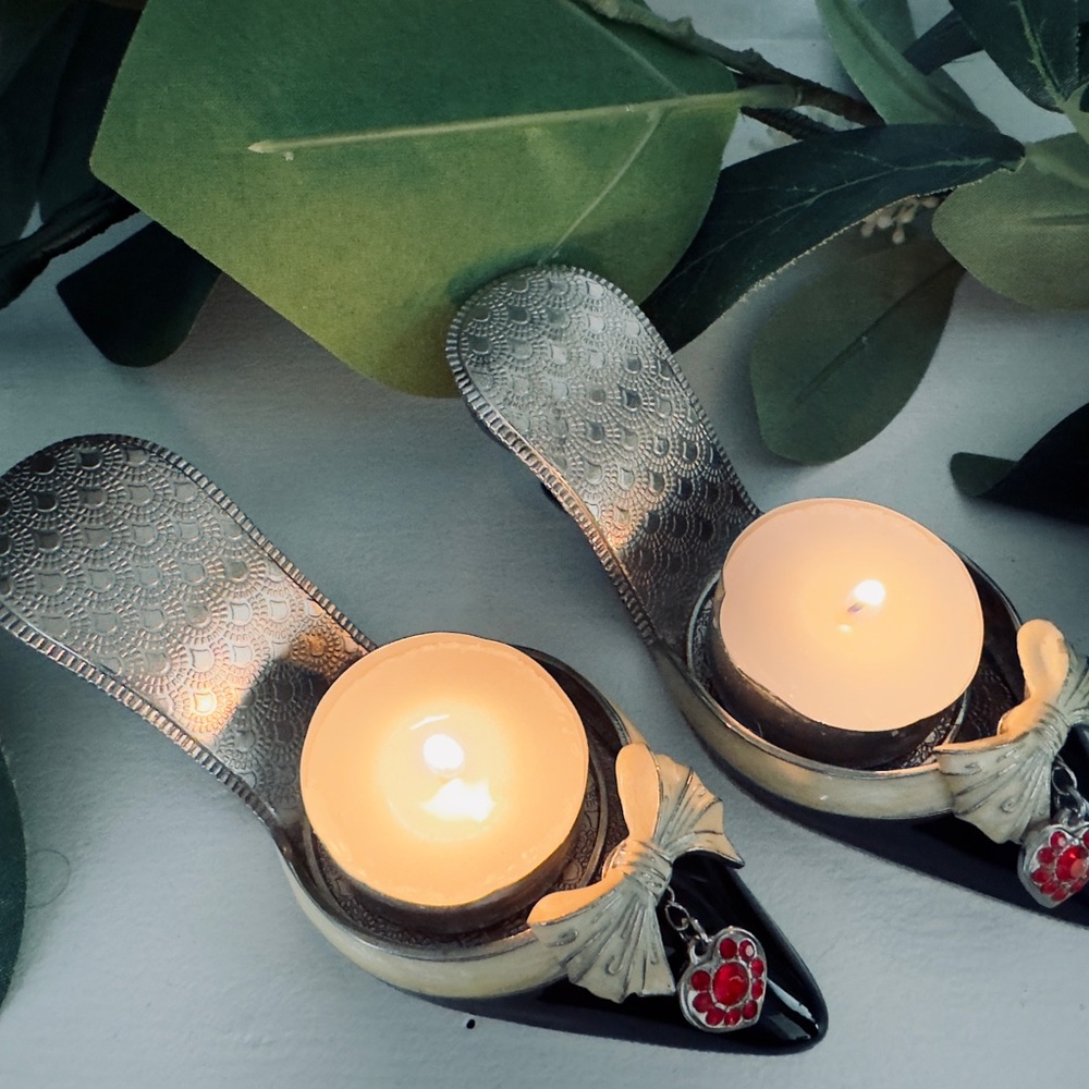PartyLite 2 Shoe Tealight Holder Enamel Cast Metal Austrian Crystal 5.5"Wx1.5" - Picture 5 of 11